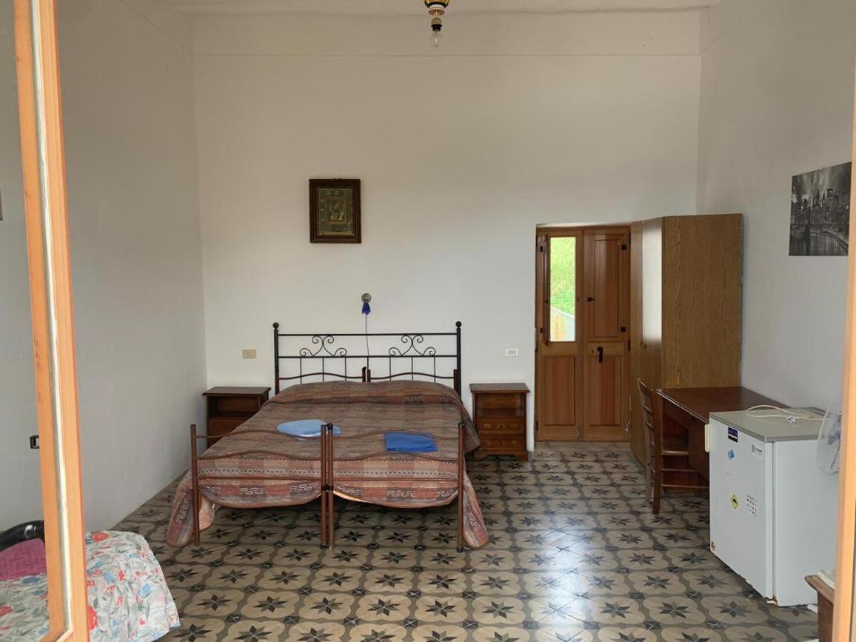 Case La Pergola Stromboli Eksteriør billede
