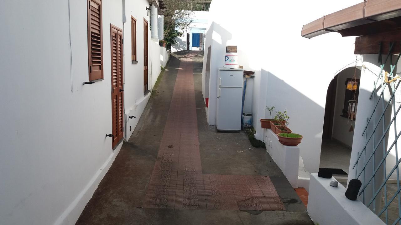 Case La Pergola Stromboli Eksteriør billede